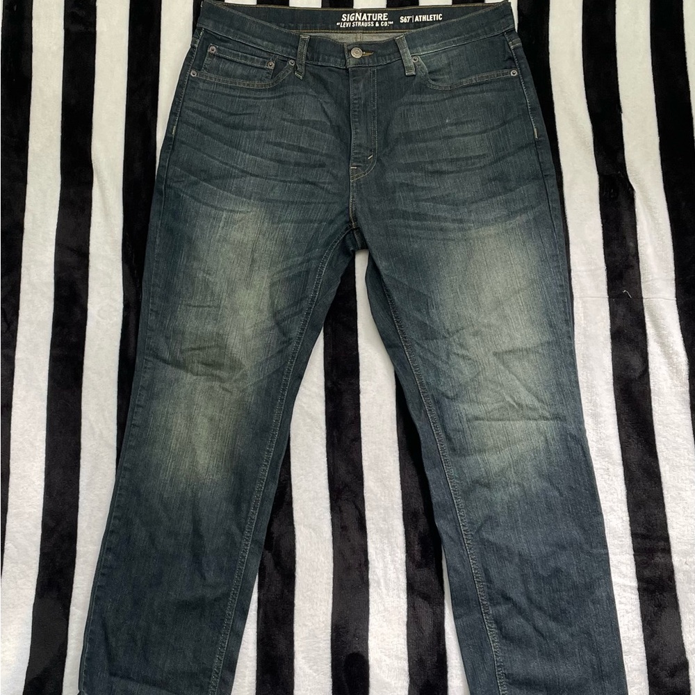 Signature Men's Blue Jeans
